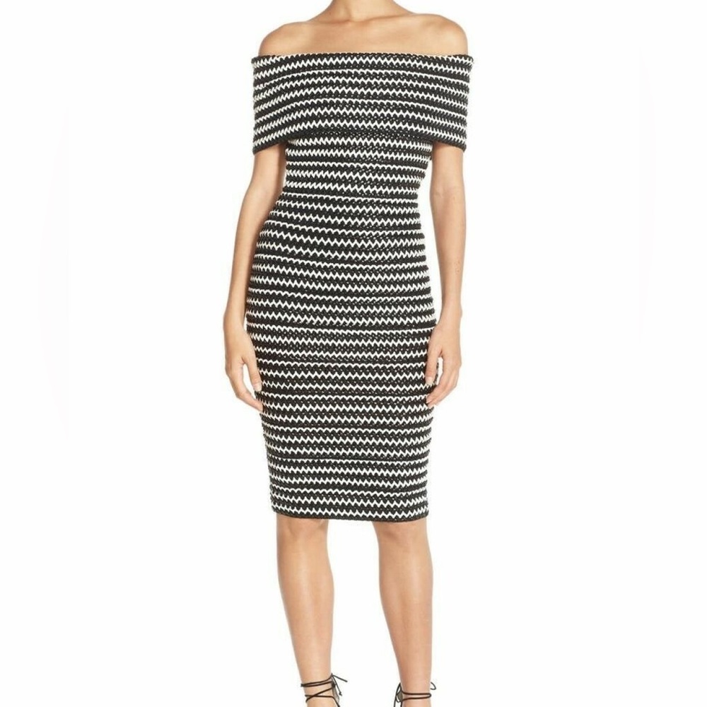 Elliatt dress